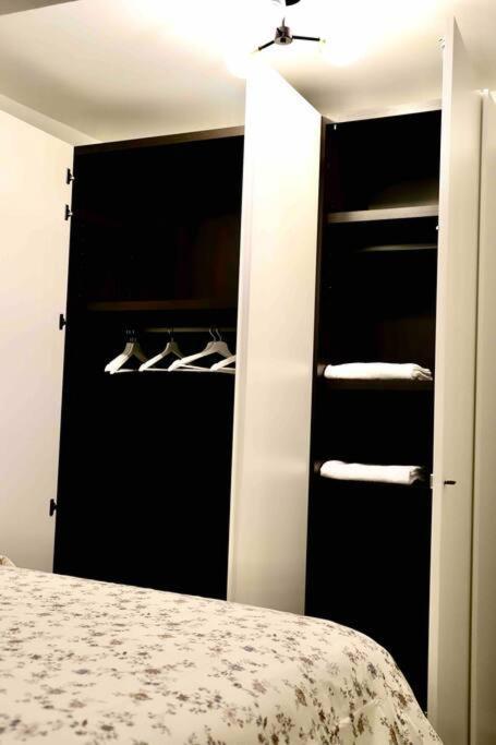 La Casa In Carteria Apartment โมดินา ภายนอก รูปภาพ
